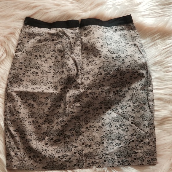 JasonWu for Target floral print skirt with pockets - Picture 3 of 5